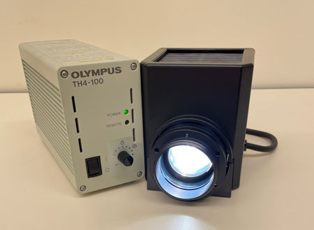 Olympus halogen light source coupled with the TH4-100 external power supply